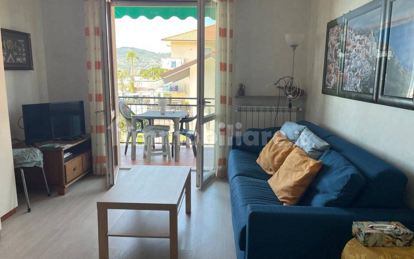 Trilocale largo Parodi 1, Centro, San Bartolomeo al Mare — foto 6 di 14