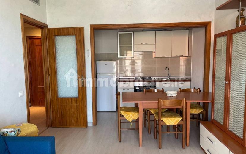 Trilocale largo Parodi 1, Centro, San Bartolomeo al Mare — foto 2 di 14