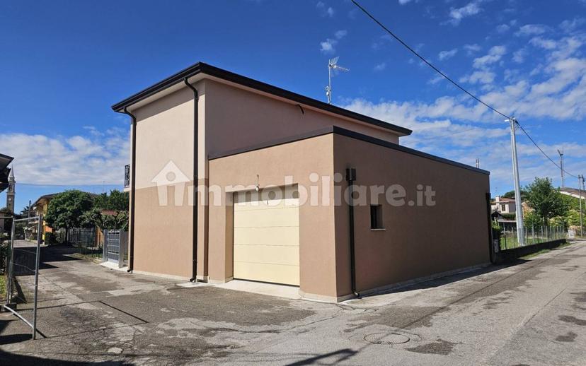 Terratetto unifamiliare via Gioberti, Centro, Solesino — foto 17 di 18