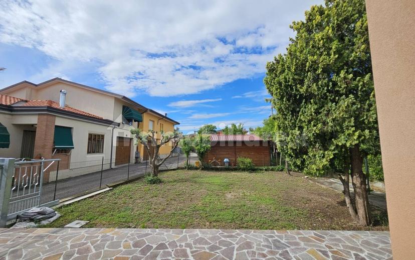 Terratetto unifamiliare via Gioberti, Centro, Solesino — foto 11 di 18