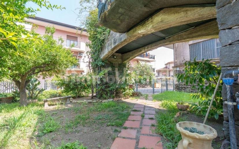 Villa a schiera via Carrubella 8, San Giovanni Galermo, Catania — foto 49 di 61