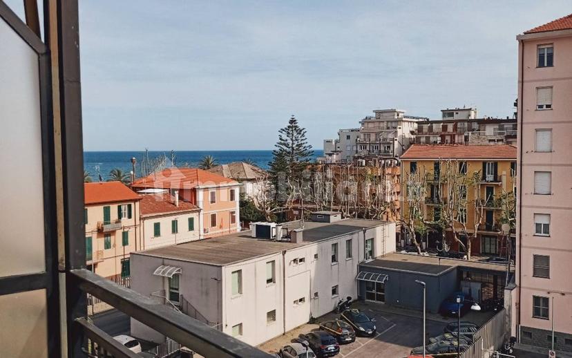 Bilocale via Enrico Fermi 34, Centro, Albenga — foto 7 di 19