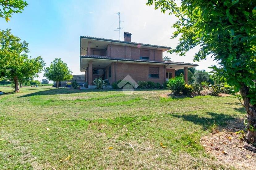 Villa unifamiliare via Bologna 819, San Martino, Ferrara — foto 22 di 40