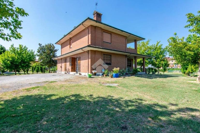 Villa unifamiliare via Bologna 819, San Martino, Ferrara — foto 30 di 40