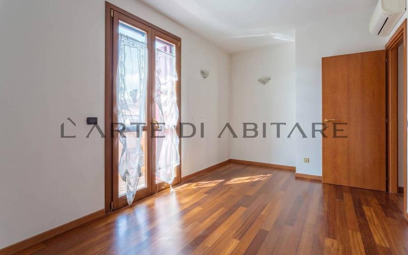 Villa bifamiliare via Cesare Battisti, Centro, San Tommaso, Albignasego — foto 11 di 28