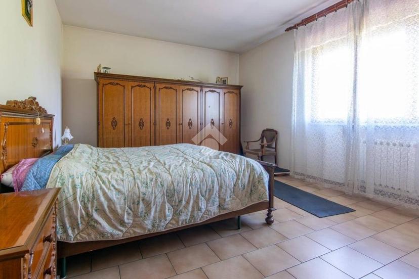 Villa unifamiliare via Bologna 819, San Martino, Ferrara — foto 3 di 40