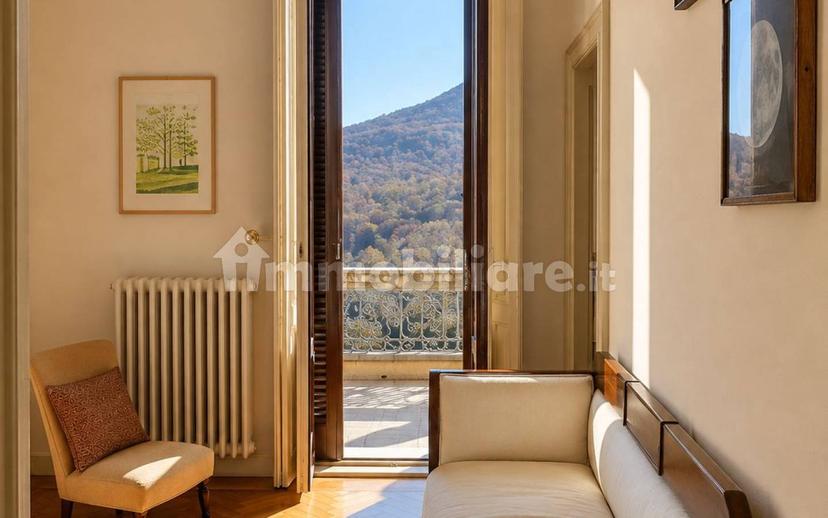 Quadrilocale via Giuseppe Mazzini 15, Castello Cabiaglio — foto 9 di 11