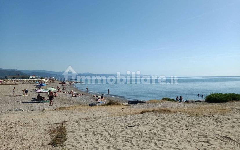 Bilocale via Enrico Fermi 34, Centro, Albenga — foto 8 di 19