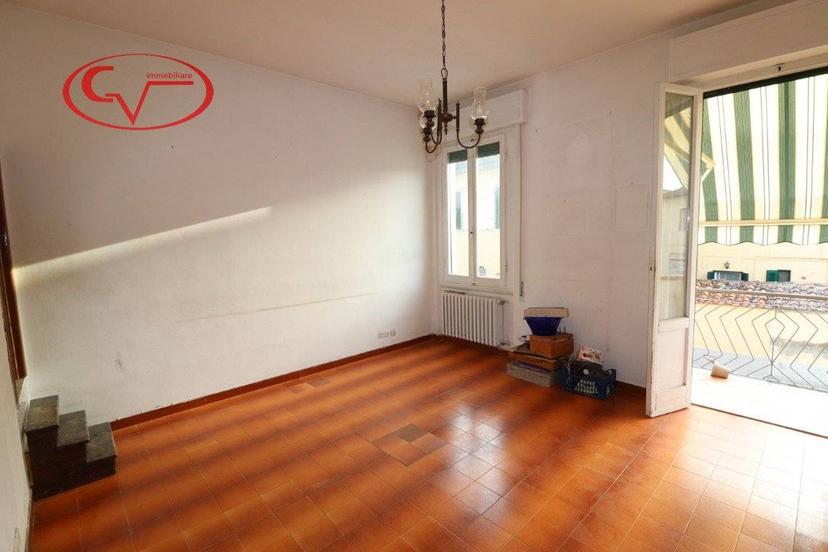 Quadrilocale via Ruggero Leoncavallo, Città, Montevarchi — foto 17 di 18
