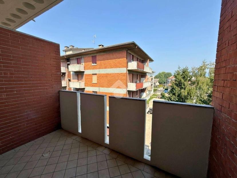 Trilocale via Sabbio 90, Centro, Dalmine — foto 15 di 21
