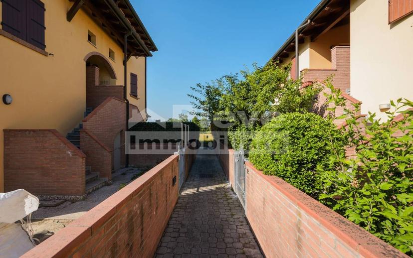 Trilocale via Spettoli 10, Corporeno, Cento — foto 21 di 43