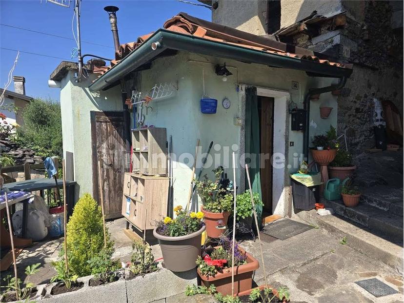 Terratetto unifamiliare via mazzini, Caprezzo — foto 2 di 17