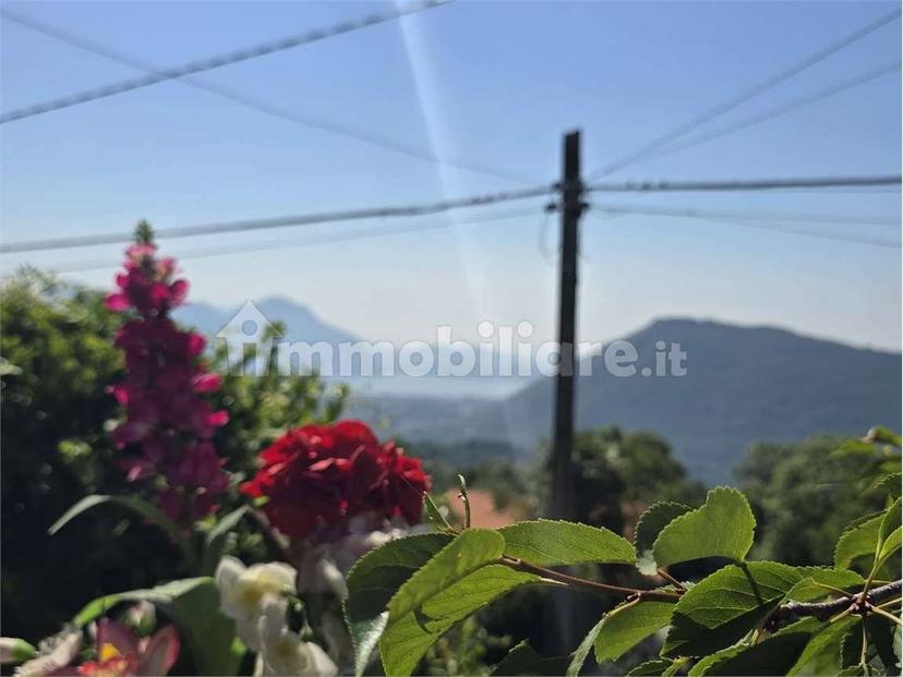 Terratetto unifamiliare via mazzini, Caprezzo — foto 12 di 17