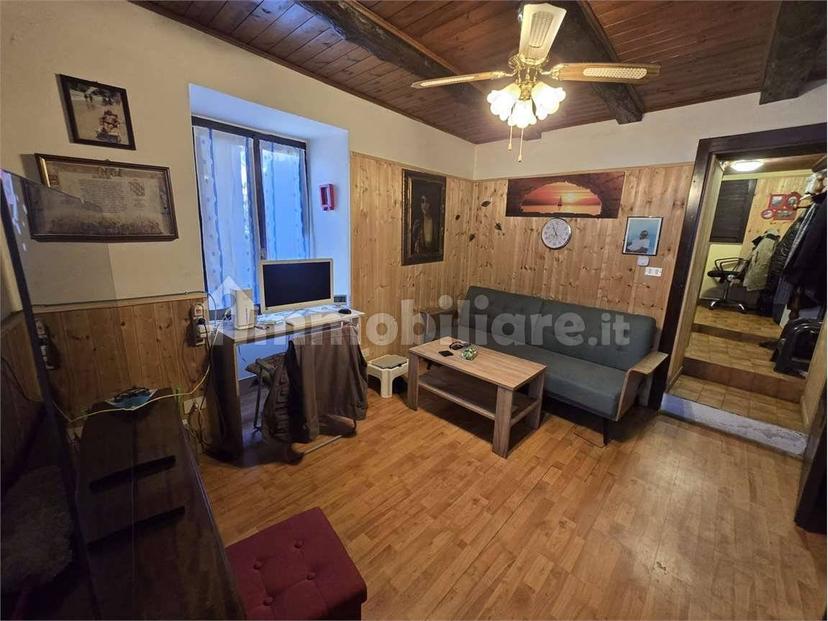 Terratetto unifamiliare via mazzini, Caprezzo — foto 4 di 17