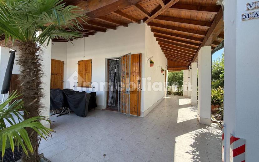 Villa bifamiliare viale Valsugana 129, Lido degli Scacchi, Lido di Pomposa, Comacchio — foto 2 di 16