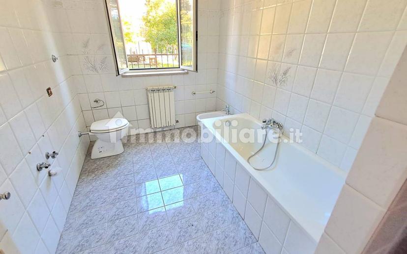 Quadrilocale viale dei Cerri, San Rocco, Caprarola — foto 4 di 11