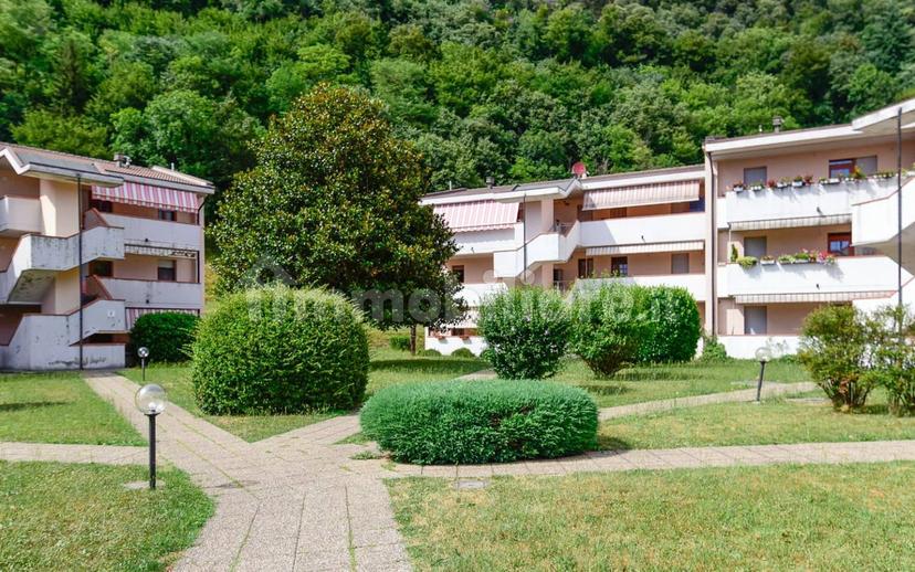 Trilocale via Alcide De Gasperi 7, Centro, Asso — foto 17 di 25