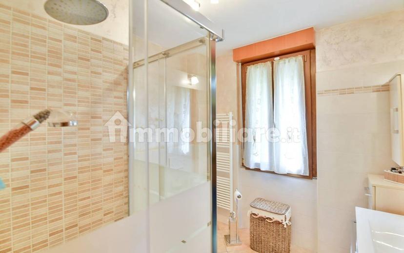Trilocale via Alcide De Gasperi 7, Centro, Asso — foto 16 di 25