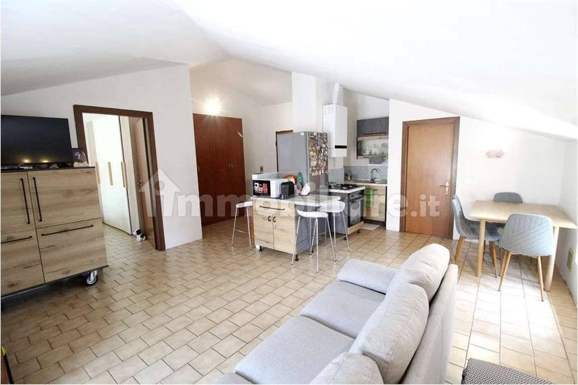 Mansarda via Gorizia , 52/g, Cittadella - Villaggio Dalmazia, Novara