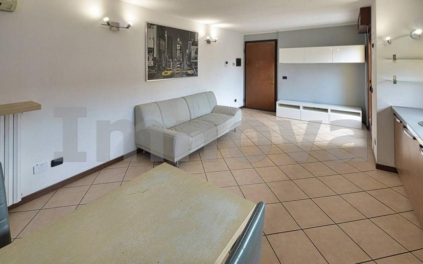 Trilocale via Luigi Settembrini 9, Cesano Maderno — foto 2 di 25