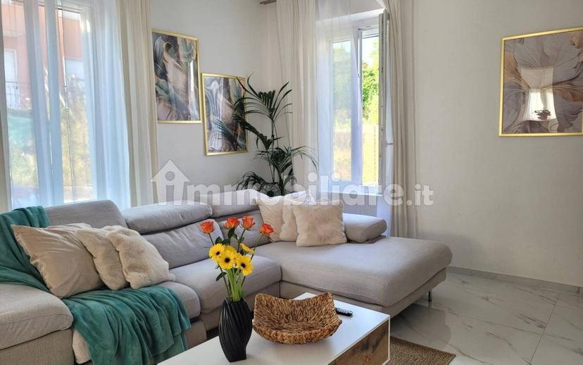 Villa unifamiliare viale Trieste, Centro, Olgiate Comasco — foto 23 di 31