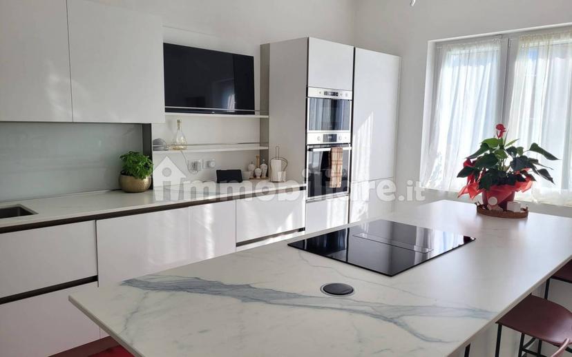 Villa unifamiliare viale Trieste, Centro, Olgiate Comasco — foto 9 di 31