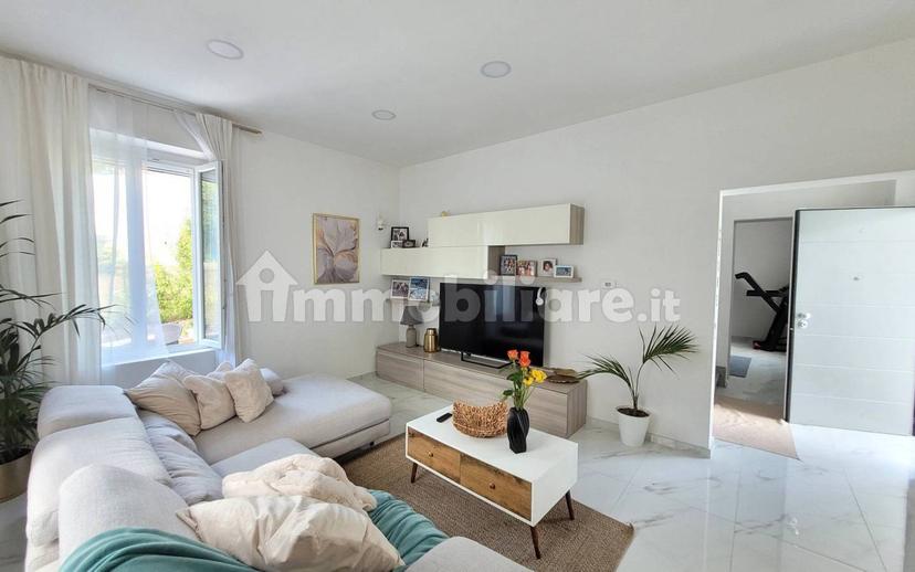 Villa unifamiliare viale Trieste, Centro, Olgiate Comasco — foto 20 di 31