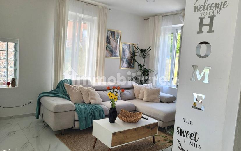 Villa unifamiliare viale Trieste, Centro, Olgiate Comasco — foto 7 di 31