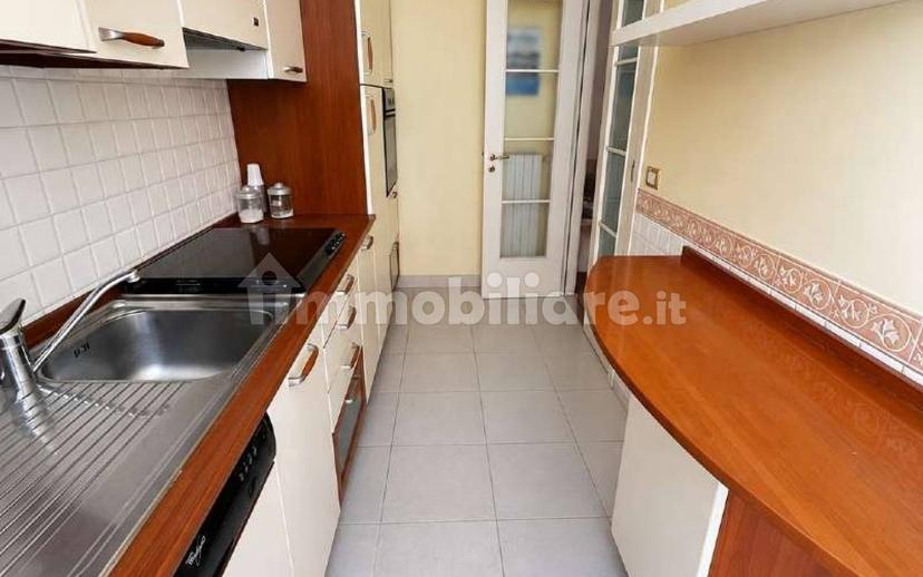 Quadrilocale via GIACOMO MATTEOTTI 46, Rionero in Vulture — foto 4 di 21