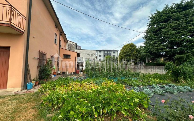 Quadrilocale via Giuseppe Garibaldi, Centro, Dueville — foto 44 di 47