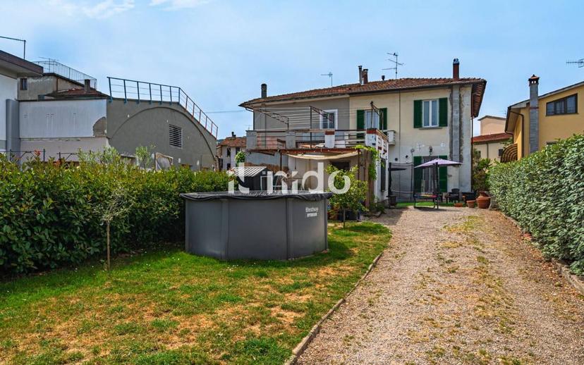 Villa unifamiliare via Costantino Rafanelli, Cantagrillo Casalguidi, Serravalle Pistoiese — foto 3 di 40