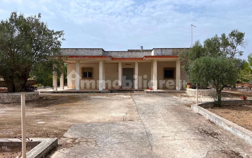 Villa unifamiliare via delle Gardenie 162, Grottaglie — foto 8 di 17
