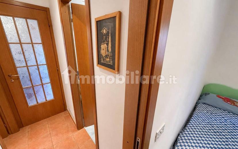 Trilocale via Eolie, snc, Latina Lido, Latina