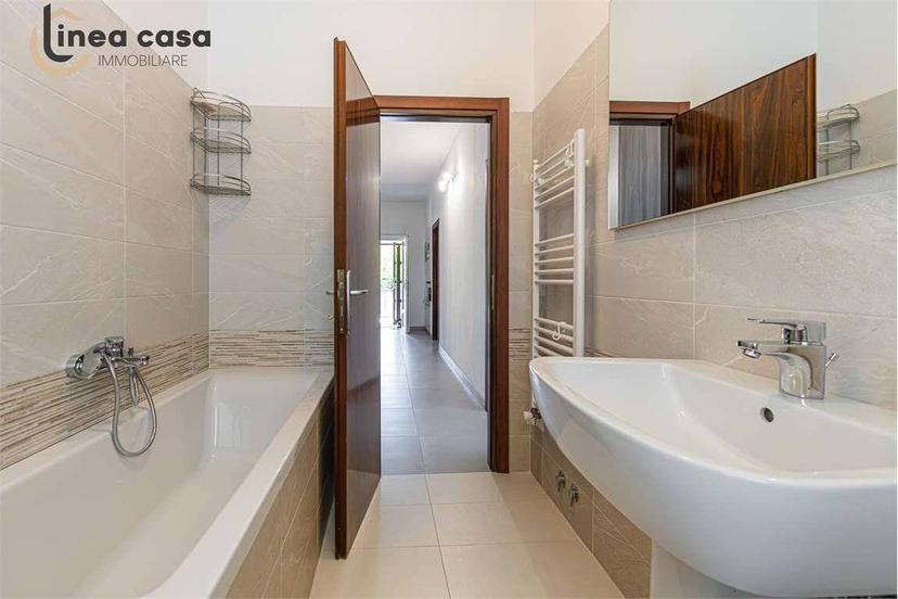 Villa bifamiliare via crea , 43/b, Spinea Orgnano, Spinea — foto 9 di 26