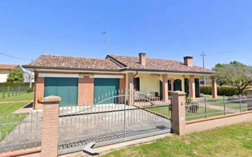 Villa unifamiliare via Pepoli 22B, Santa Maria Maddalena, Occhiobello