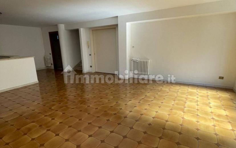 Villa bifamiliare via Casilina Nord 32, Madonna Della Neve, Frosinone — foto 4 di 63