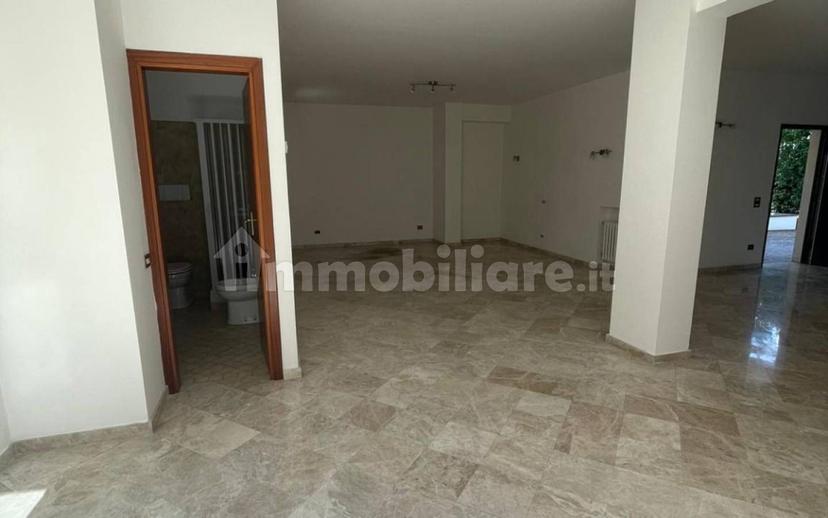 Villa bifamiliare via Casilina Nord 32, Madonna Della Neve, Frosinone — foto 29 di 63