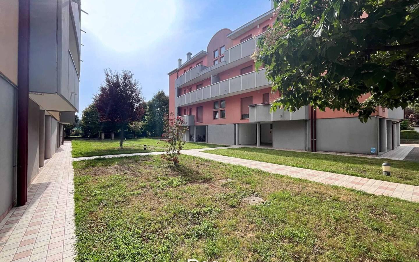 Trilocale ottimo stato, terzo piano, Centro, Ceggia