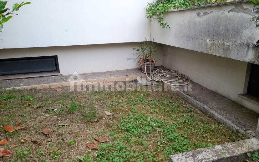 Villa bifamiliare via Casilina Nord 32, Madonna Della Neve, Frosinone — foto 17 di 63