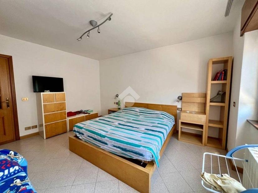 Terratetto plurifamiliare via Chiesa 399, Centro, Onore — foto 12 di 28
