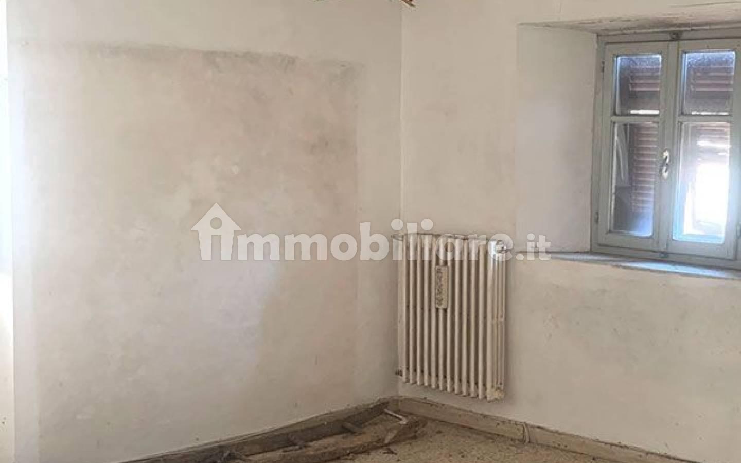 Terratetto unifamiliare via del Carmine 50, Centro, Casola in Lunigiana