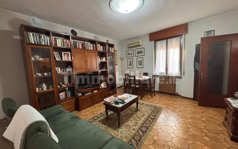 Villa unifamiliare via Piave, Centro, Tromello — foto 7 di 28
