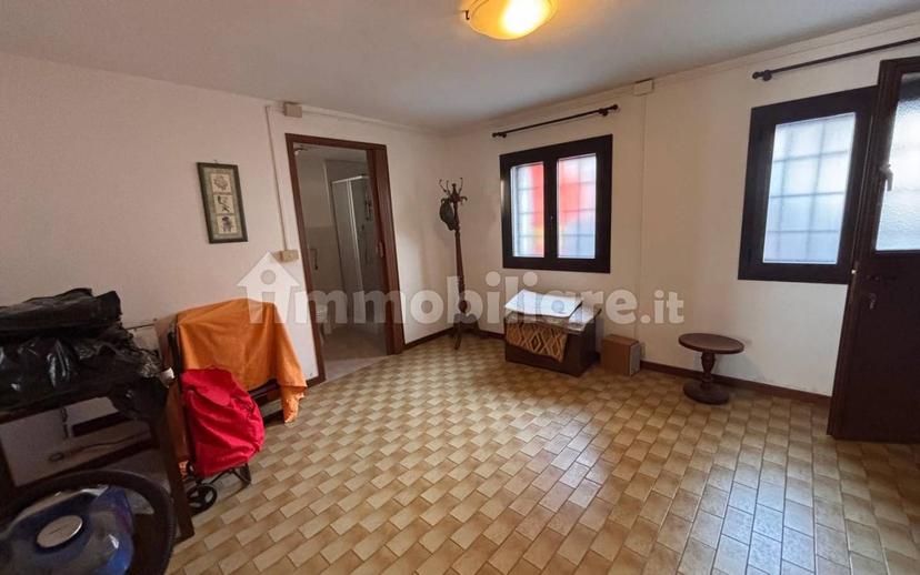 Villa unifamiliare via Piave, Centro, Tromello — foto 13 di 28