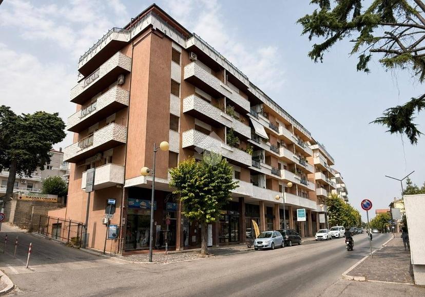 Quadrilocale corso Giuseppe Mazzini 137, Corso Mazzini, Via Ciccarone, Casarza, Vasto — foto 3 di 25