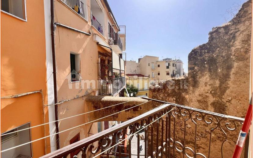 Bilocale largo Sant'Anna, Centro, Formia — foto 8 di 18