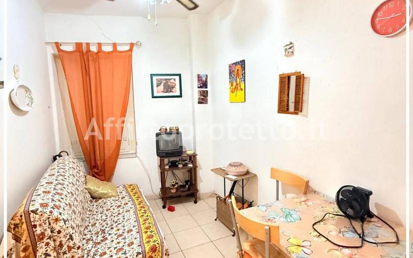 Bilocale largo Sant'Anna, Centro, Formia — foto 16 di 18