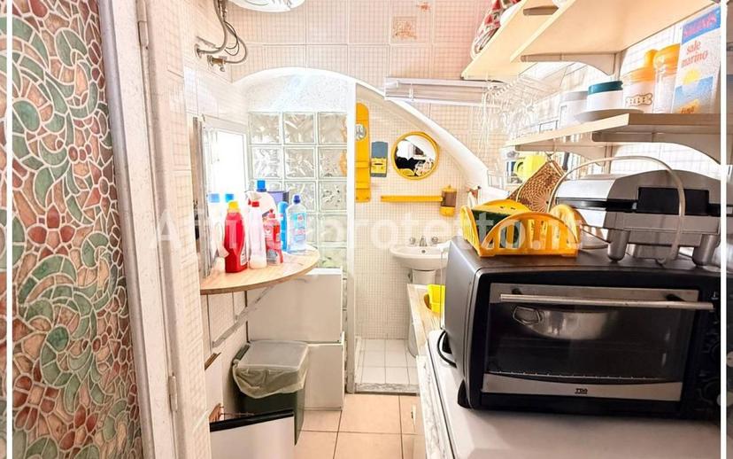 Bilocale largo Sant'Anna, Centro, Formia — foto 10 di 18
