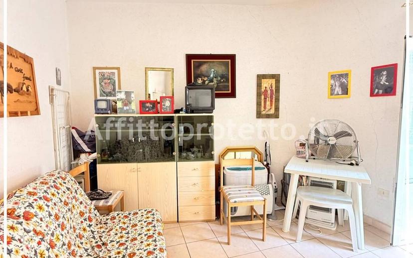Bilocale largo Sant'Anna, Centro, Formia — foto 2 di 18