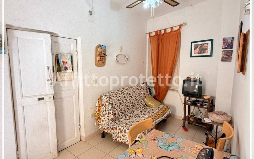 Bilocale largo Sant'Anna, Centro, Formia — foto 4 di 18