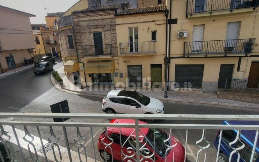 Trilocale corso Umberto I 68, Centro, San Salvo — foto 6 di 8